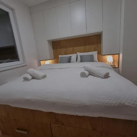 Jahor - Trifkovic Apartament